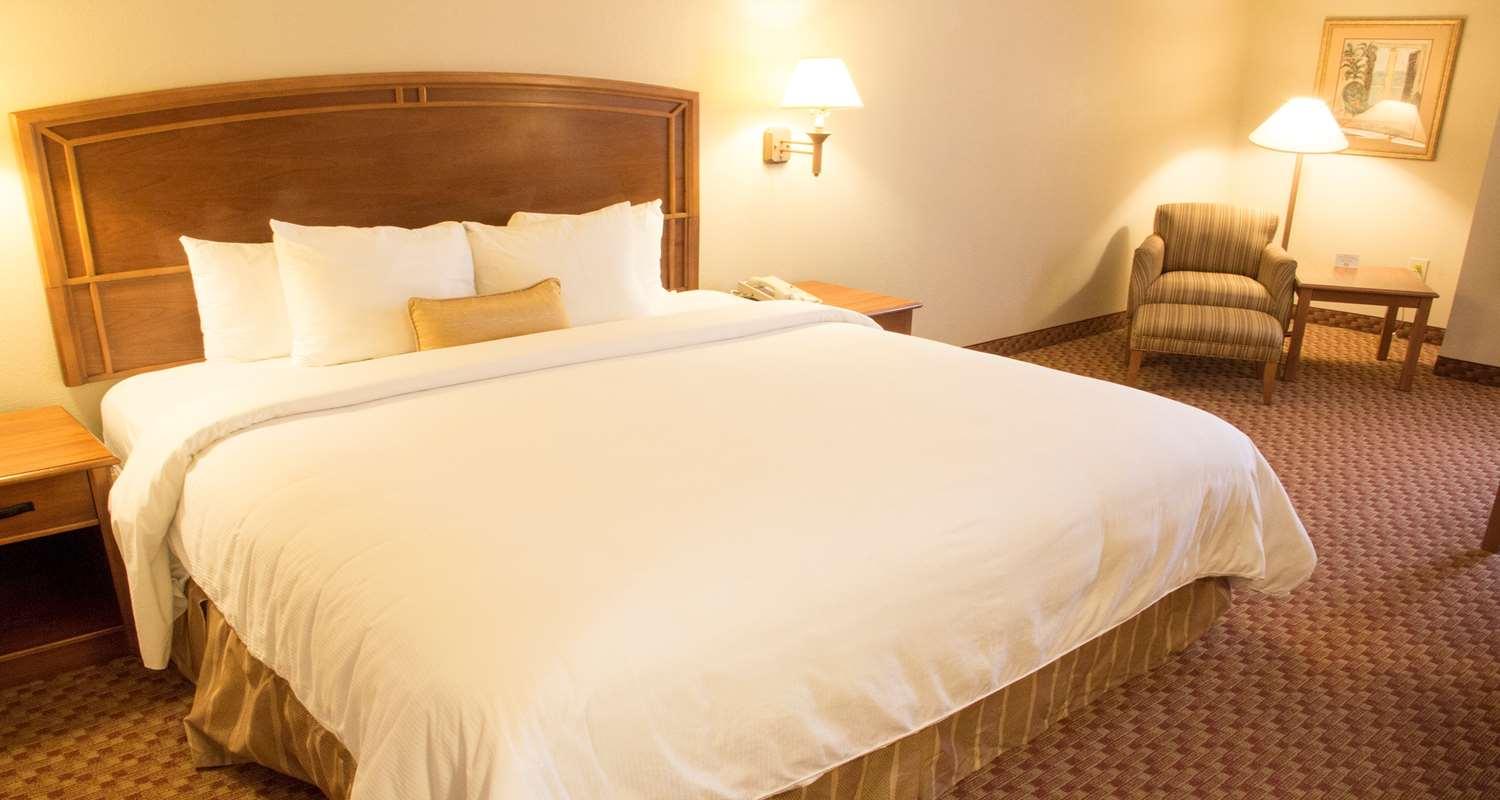Best Western Plus Kendall Hotel & Suites The Crossings Extérieur photo